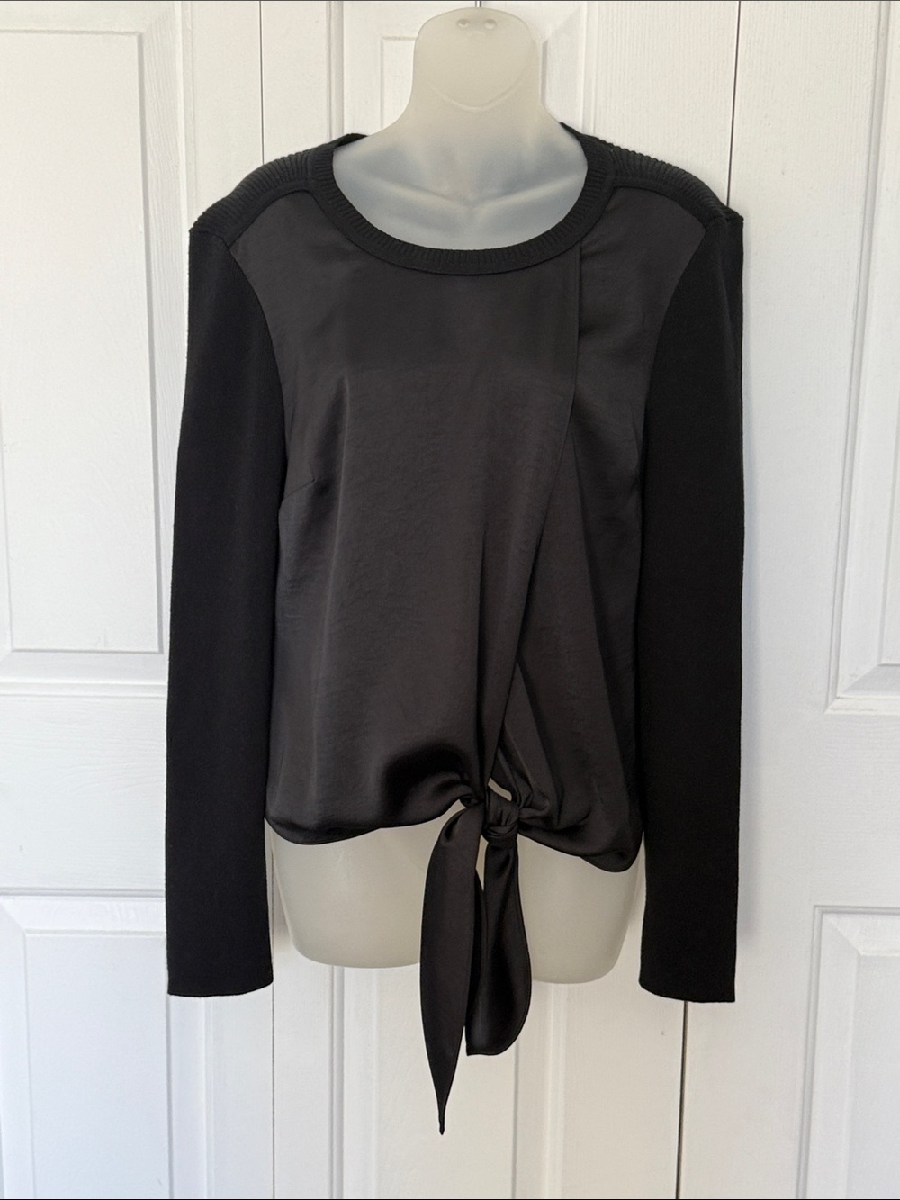 CAbi Sz M Black Satin Front Tie-Detail Long Sleeve Top B321